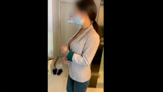 WWW.CAO96.COM大一双马尾学妹深厚吃鸡