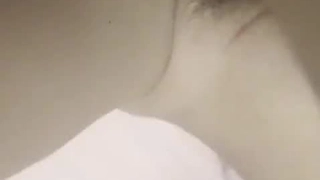 真实偷情小姨子老公出差寂寞的受不了叫我去他家满足他