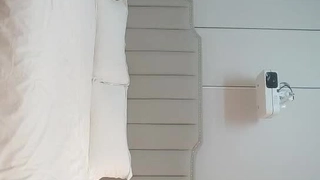 中国两个妹子之间打的火热~ 看着都硬了!